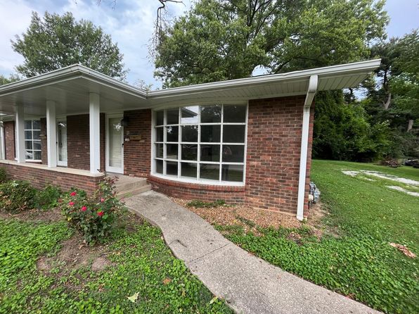 25 Magnolia Dr #B