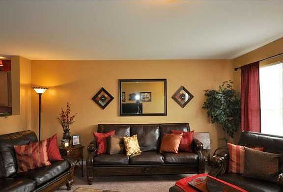 3rd image of 126 Blackwell Ct