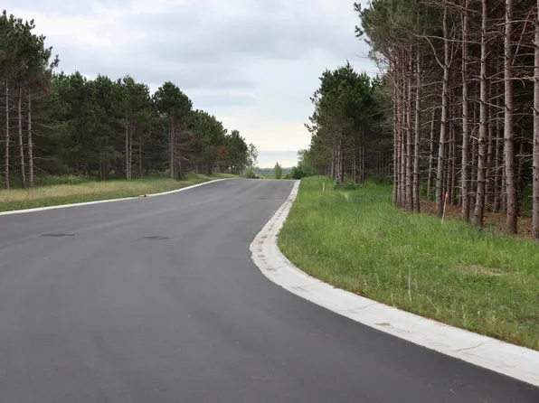 1944 Long Prairie Ln, Detroit Lakes, MN 56501