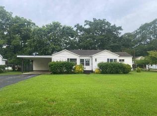 1215 Cowden Dr, Amory, MS 38821