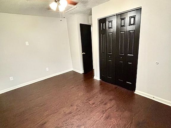 4th image of 4721 Samantha Ave #4723