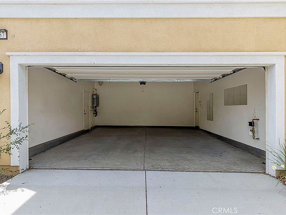 5th image of 2957 Flagstaff Dr