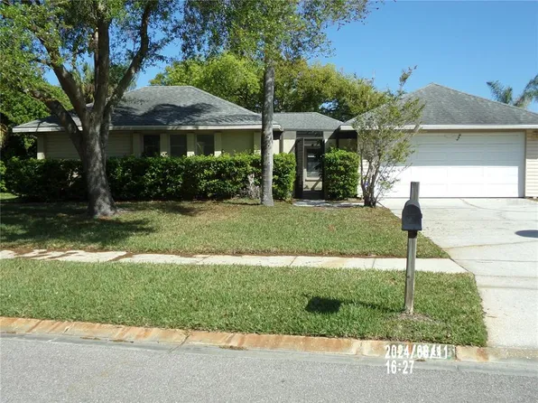 4146 Rolling Springs Dr, Tampa, FL 33624
