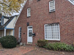 17 Turntable Jct #1, Flemington, NJ 08822