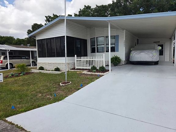 4th image of 3005 SW 106th St #1136