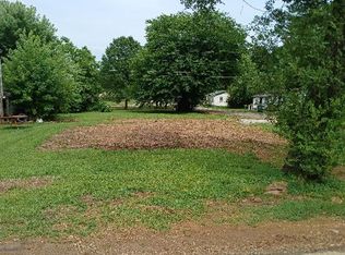 242 Green St, Licking, MO 65542