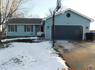 3937 SW 38th Ln, Topeka, KS 66610