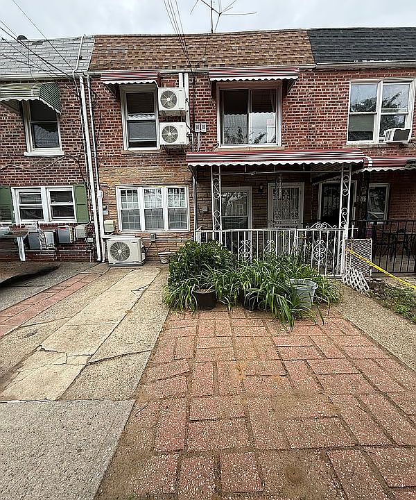 1st image of 135-12 118th St