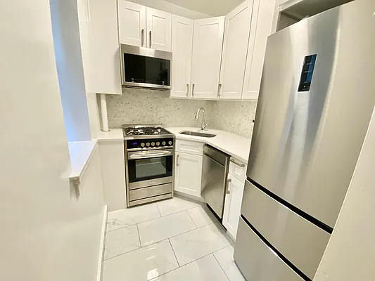 Rented by JM Preston Properties LLC | media 7