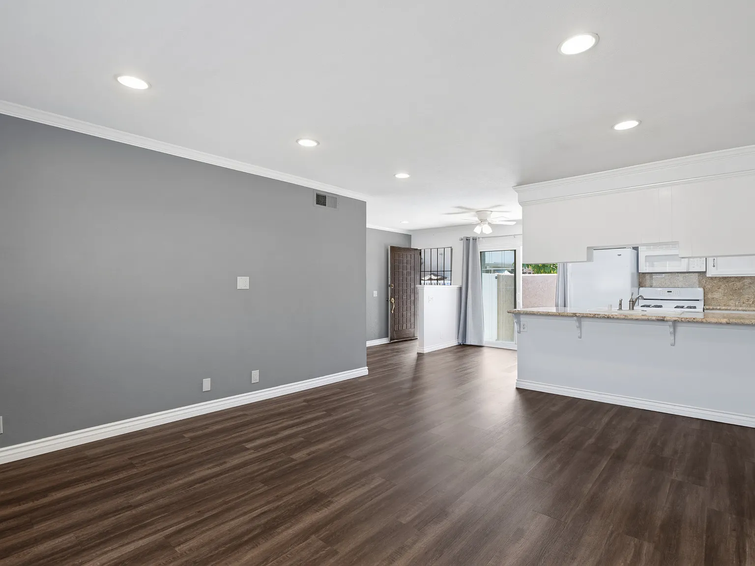1 bed, 700 sqft, $2,175 — Photo 4