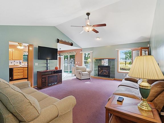 3rd image of 4716 Cedar Dr
