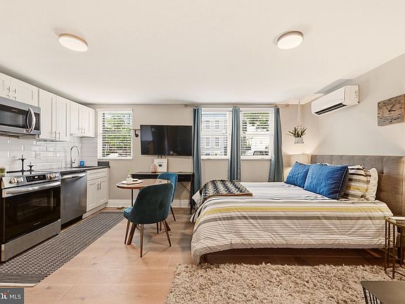3rd image of 3101 Sherman Ave NW APT 102