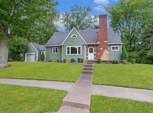 220 Irvington Dr, Tonawanda, NY 14150