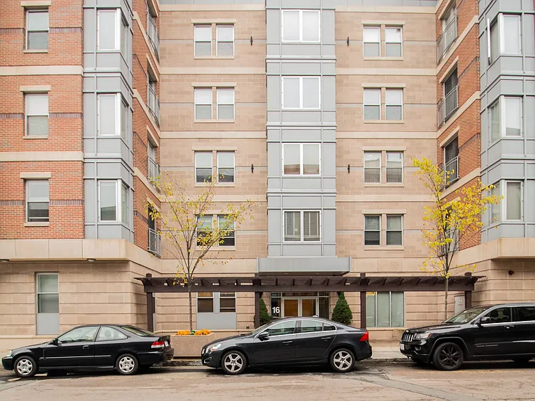 16 Miner St #401 — Photo 34