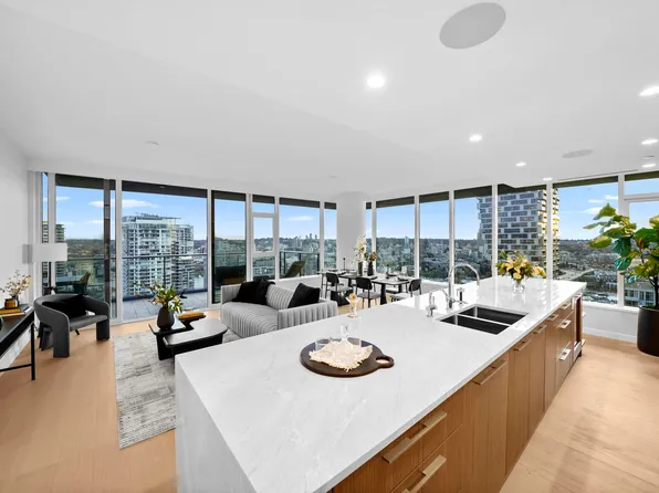 1335 Howe St #3503, Vancouver, BC V6Z 0H1