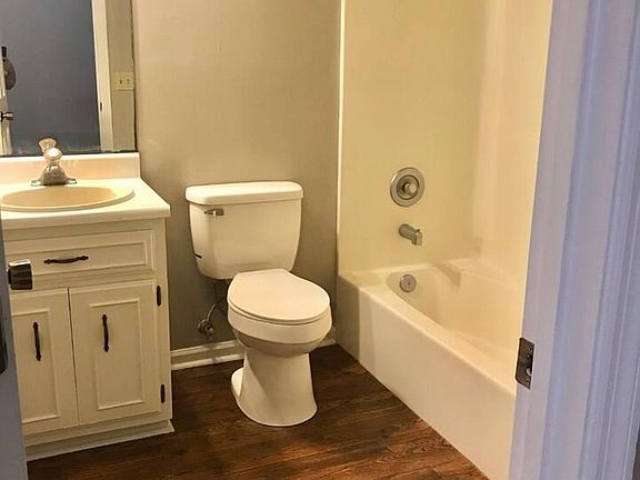 3rd image of 230 Lanier Dr #64