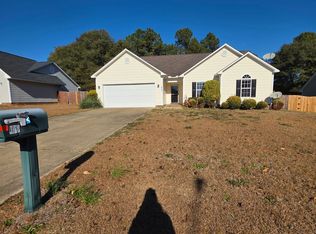 109 Silverberry Ct, Raeford, NC 28376