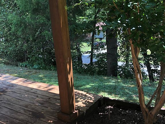 4th image of 10007 Shadowridge Ct #1