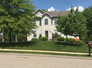 1430 Sandstone Dr, Tarentum, PA