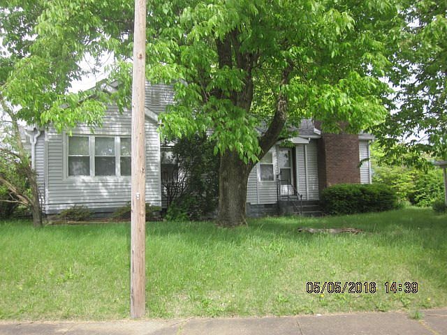 1st image of 401 E Parkland Ave