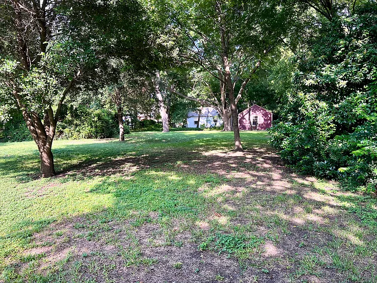 531 S Dallas Ave — Photo 16