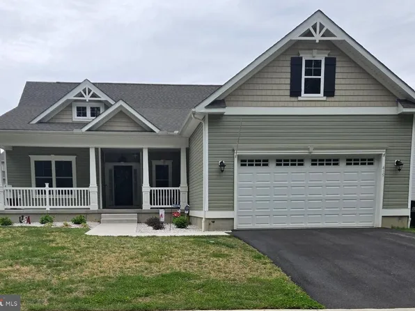 415 Horse Trail Ln, Felton, DE 19943