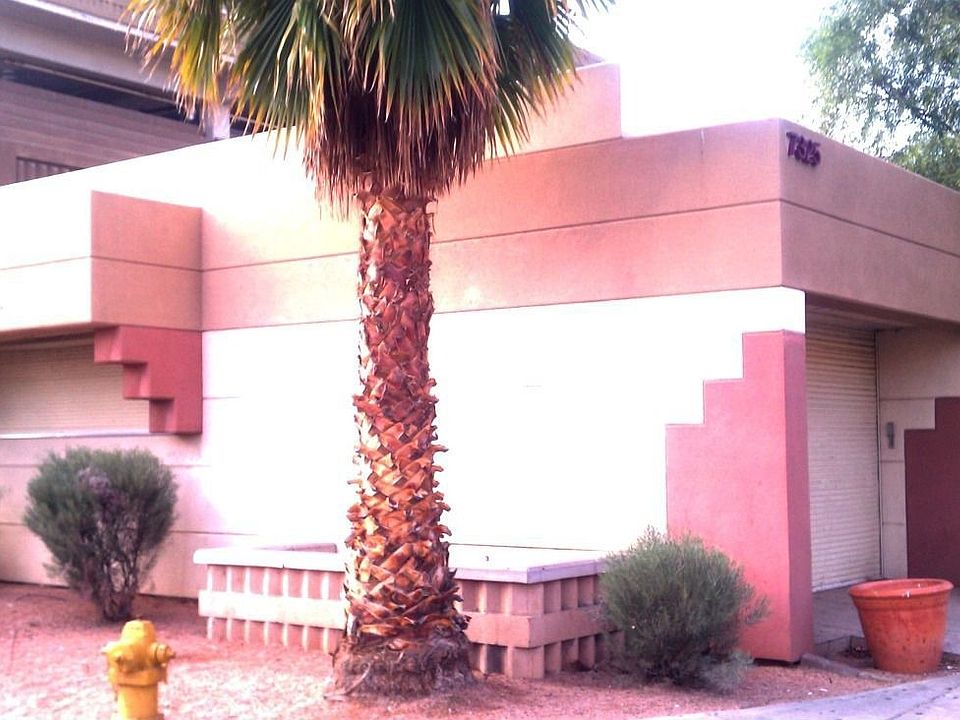 2nd image of 7323 E Shoeman Ln