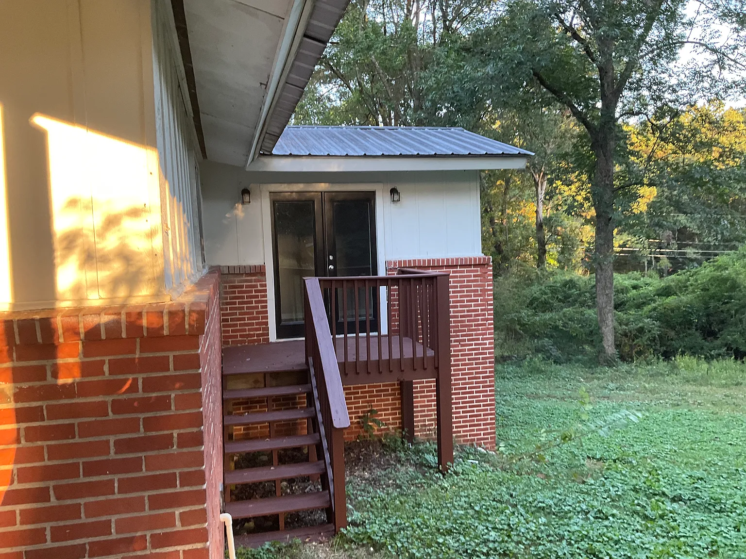 5 bed, 1629 sqft, $1,800 — Photo 3