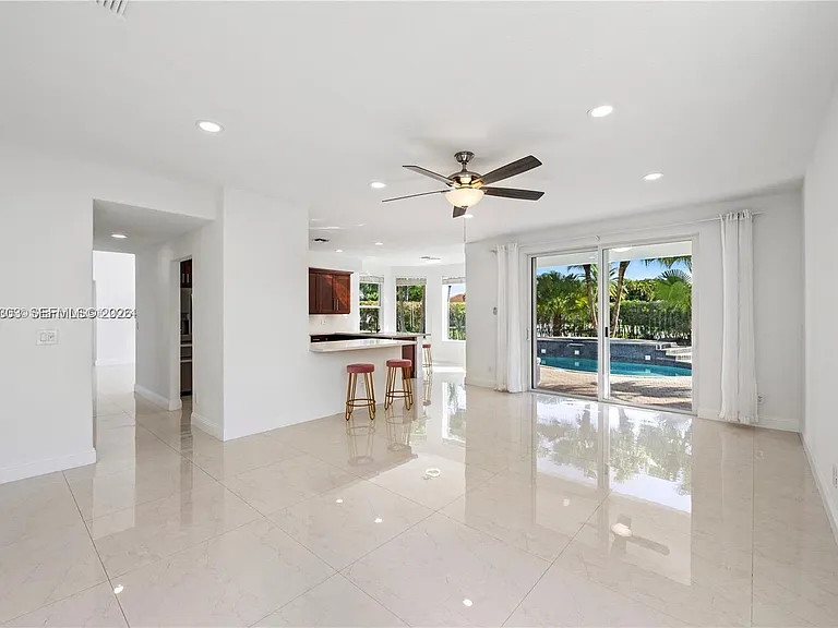 16449 SW 84th Pl — Photo 29