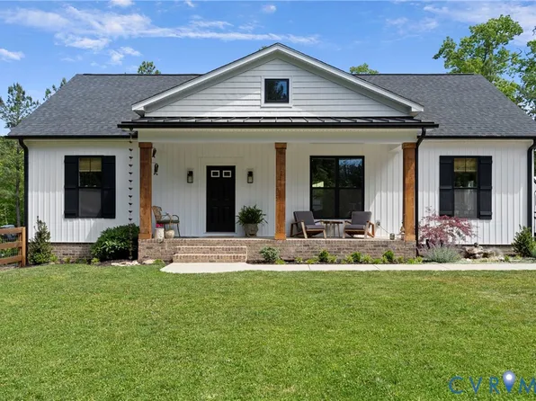 137 Forest Ridge Ln, Scottsville, VA 24590