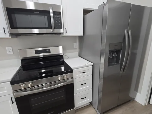 418 N D St, Pensacola, FL 32501