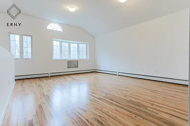 968 Myrtle Avenue, #3R