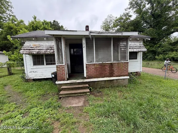 325 Belview Ave, Canton, MS 39046