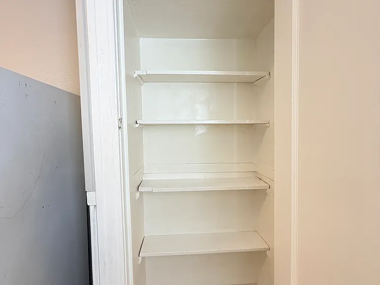 2238 Interstate Dr — Photo 10