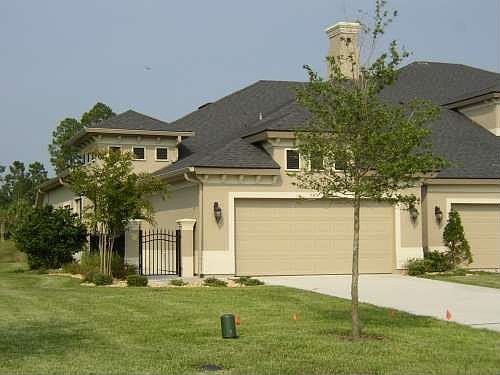 1st image of 785 Cobblestone Dr