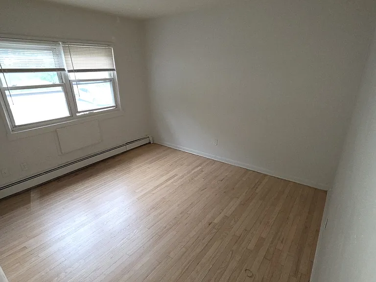 3517 Charles Ct #4 — Photo 5