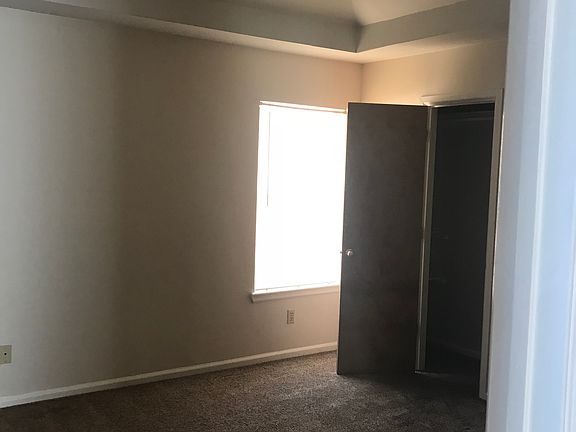 5th image of 1601 Tampa St