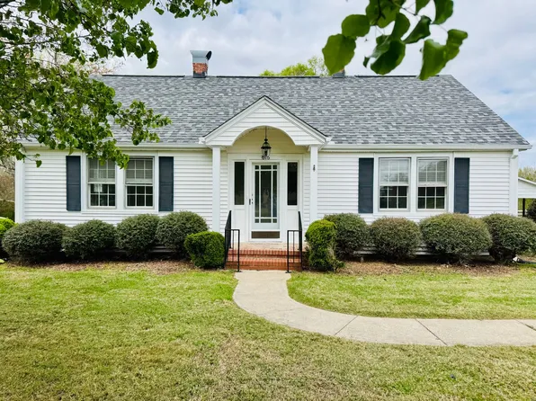 616 Roxboro Rd, Oxford, NC 27565