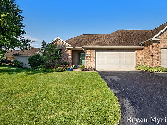 2nd image of 1652 Stonegate Dr