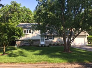 9 White Birch Dr, Rye, NY 10580