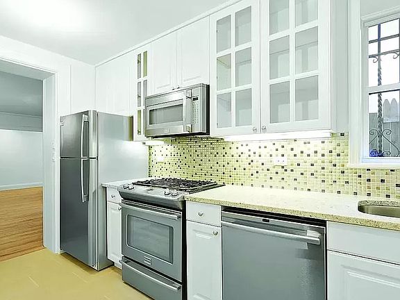 4th image of 54 E 83rd St APT 1C