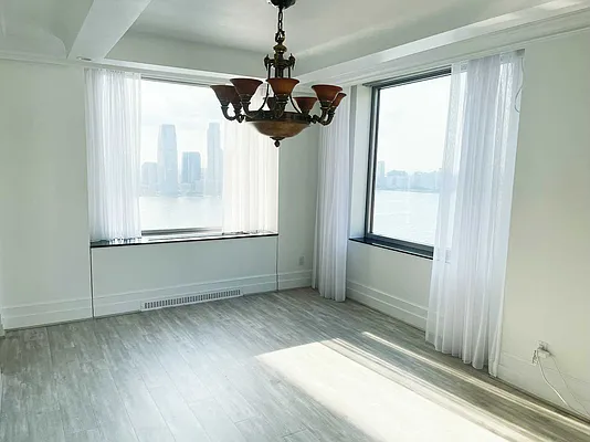 Rented by Battery Park Realty | media 11
