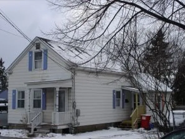 284 North St, Burlington, VT 05401