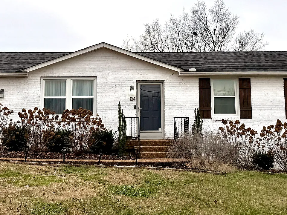 134 Two Valley Rd