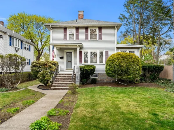 1072 Furnace Brook Pkwy, Quincy, MA 02169