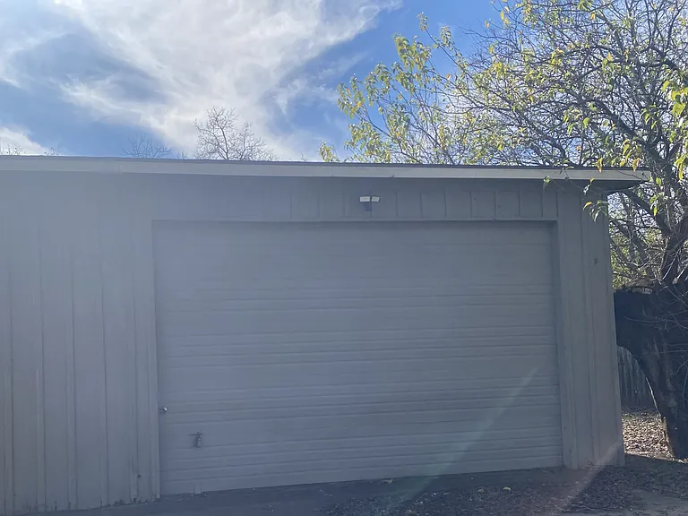 1710 N Travis St #1710 — Photo 17