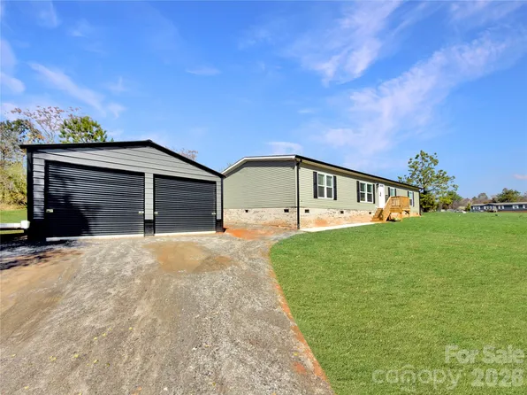 264 Fairchase Cir, Stony Point, NC 28678