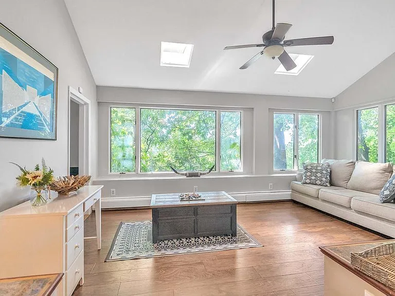 45 Wolden Rd — Photo 8
