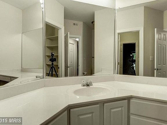 5th image of 12152 Penderview Ter APT 1321