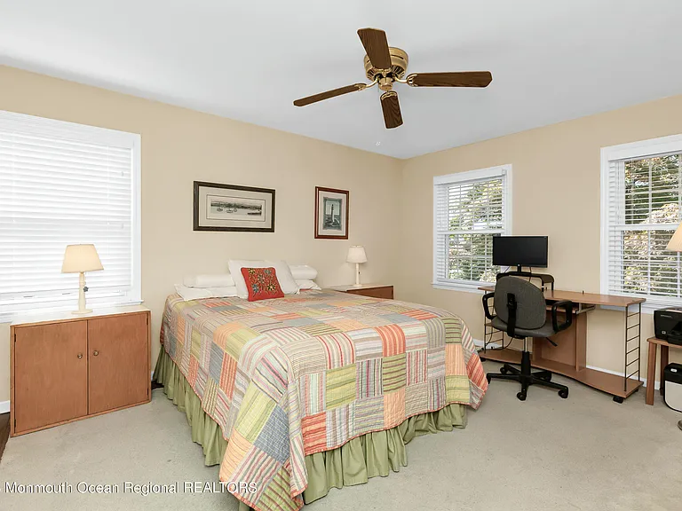203 Washington Blvd — Photo 25